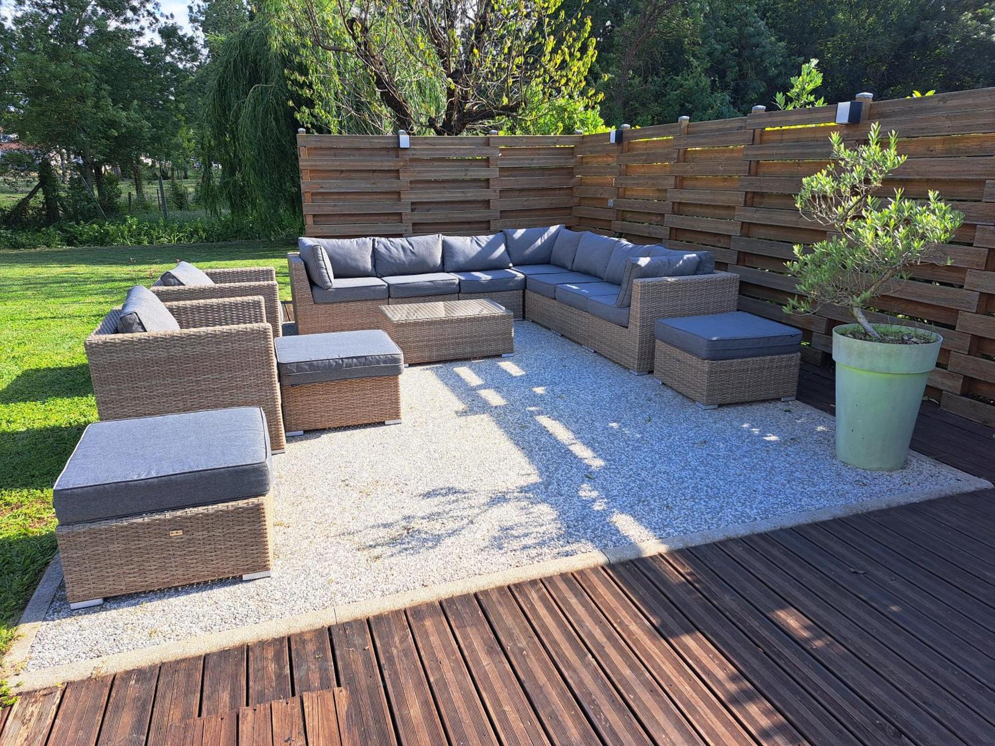 Chambre D Hote La Riviere 45M2 Jardin Et Piscine Aigrefeuille-d'Aunis Luaran gambar